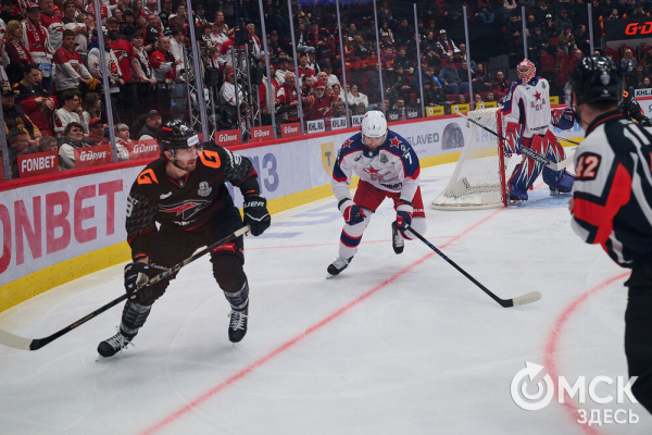 "Авангард" выиграл обе домашние игры у ЦСКА