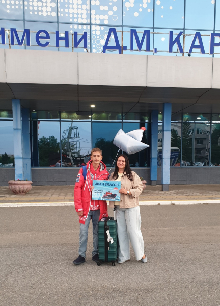 Три года на мечту. 14-летний школьник из Омска совершил путешествие к Северному полюсу Три года на мечту. 14-летний школьник из Омска совершил путешествие к Северному полюсу
