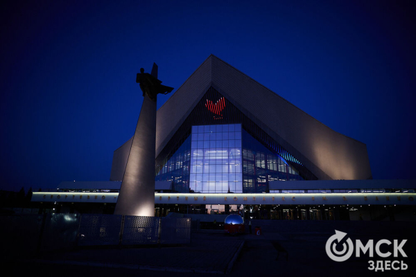 Обновлённый СКК имени Блинова принял первый хоккейный матч Обновлённый СКК имени Блинова принял первый хоккейный матч