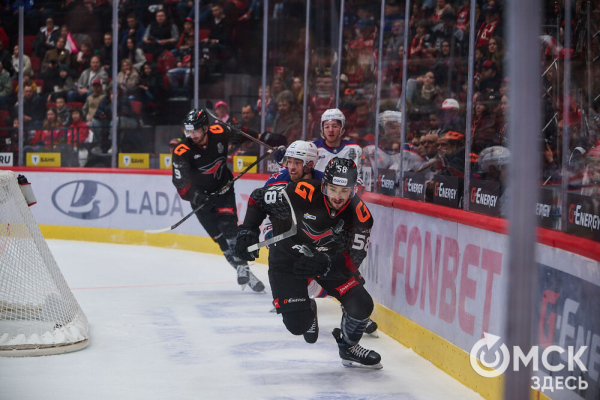 "Авангард" выиграл обе домашние игры у ЦСКА