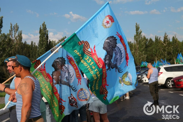 Память и традиции: воздушный десант отмечает свой праздник Память и традиции: воздушный десант отмечает свой праздник