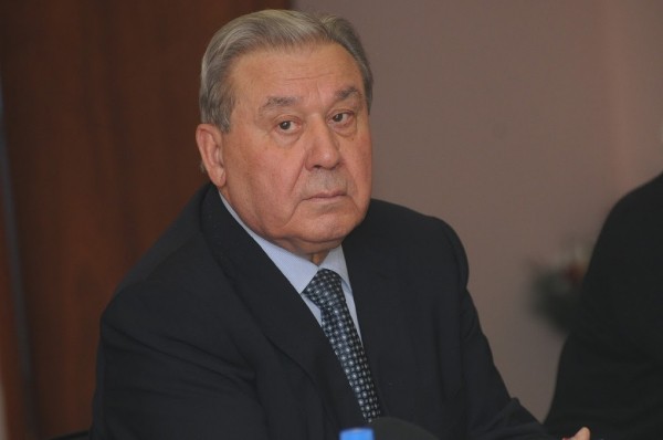 «Это Смольный?»: омичи попробовали угадать известных горожан по фото «Это Смольный?»: омичи попробовали угадать известных горожан по фото