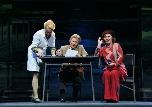 Не стало звезды «Пятого театра» Татьяны Казаковой Не стало звезды «Пятого театра» Татьяны Казаковой