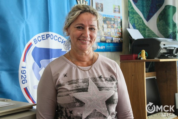 "Язык жестов - самый правдивый". Как живётся глухим в Омске