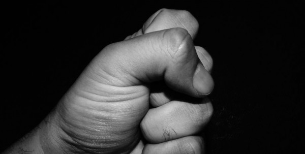 Репетиция танца закончилась для омича переломом челюсти