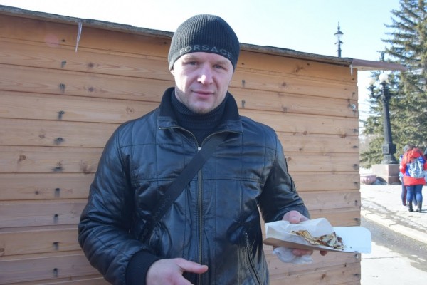 «Это Смольный?»: омичи попробовали угадать известных горожан по фото «Это Смольный?»: омичи попробовали угадать известных горожан по фото