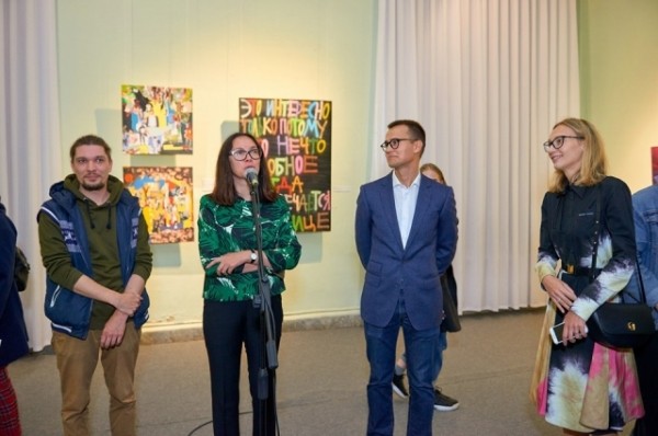 Нас накрыла «Уличная волна». Выставка художников-бунтарей в Омске Нас накрыла «Уличная волна». Выставка художников-бунтарей в Омске