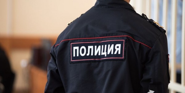 В Омске мужчина спас жизнь человеку, а потом ограбил его В Омске мужчина спас жизнь человеку, а потом ограбил его