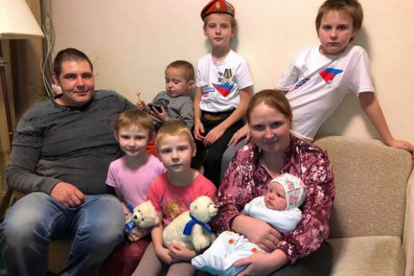 Омбудсмен Кузнецова вместо помощи сбитому лихачом ребенку устроила фотосессию