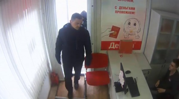 В Омске пытались ограбить офис микрозаймов