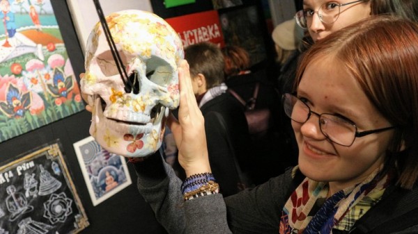 &laquo;Левая нога Будды&raquo;. Художники переосмыслили омский буддизм 