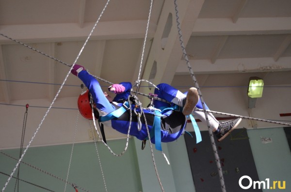 Омский НПЗ оборудовал трассу для проведения соревнований по туризму