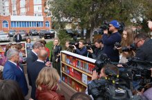Александр Бурков и&nbsp;Оксана Фадина торжественно открыли бульвар Мартынова