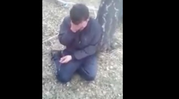 В Сети выложили ролик с расправой над омичом по обвинению в педофилии