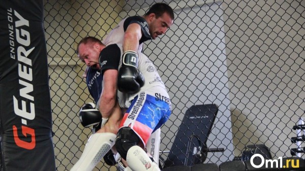 Ученик Шлеменко Андрей Корешков уступил американскому спортсмену в турнире Bellator