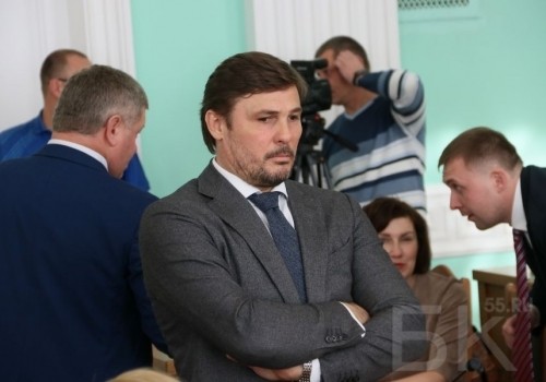 Дроздов обрушился в Горсовете на мэрию из-за реконструкции улицы Бударина