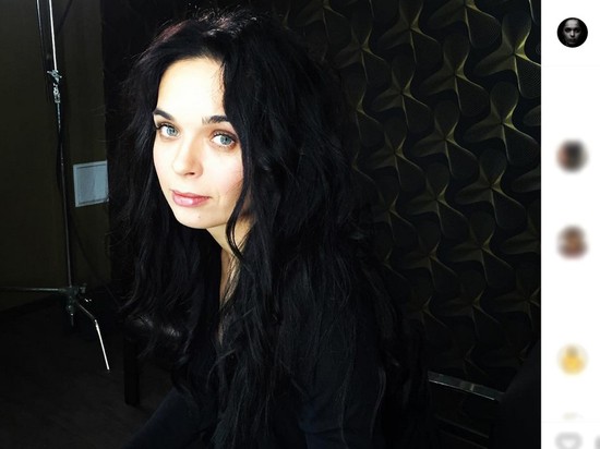 СМИ: комедиантка Юлия Ахмедова госпитализирована с психологическими проблемами