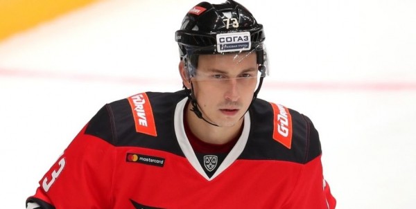 Хоккеист "Авангарда" Чудинов может выбыть до конца сезона