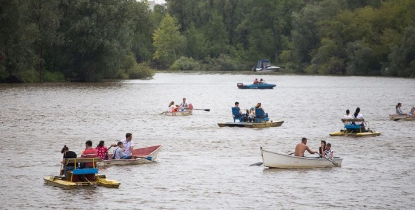 Омичи хотят на "Зелёном острове" больше зелени и меньше заброшенных зданий Омичи хотят на "Зелёном острове" больше зелени и меньше заброшенных зданий