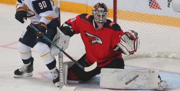 "Авангард" завершил домашнюю серию победой над "Магниткой" "Авангард" завершил домашнюю серию победой над "Магниткой"