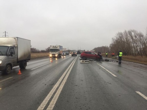 На трассе Омск - Тюмень в аварии погиб водитель BMW
