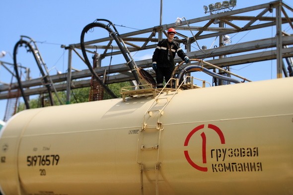 Выбросы. Планы по сокращению — АО «Первая грузовая компания» 