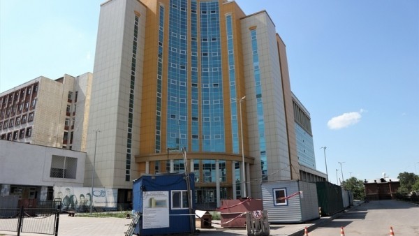 «Профессиональным вымогателям» не удалось сорвать аукцион на завершение корпуса ОмГУ 