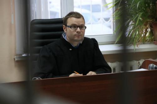 В Омске братья Кролевцы, обвиняемые в обналичке, не смогли вернуть доступ к счету с 3,5 миллиона