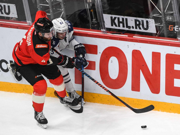 Дубль Бека и фантастический третий период! «Авангард» обыграл «Динамо» Мск перед перерывом
Дубль Бека и фантастический третий период! «Авангард» обыграл «Динамо» Мск перед перерывом