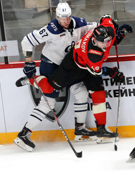 Дубль Бека и фантастический третий период! «Авангард» обыграл «Динамо» Мск перед перерывом
Дубль Бека и фантастический третий период! «Авангард» обыграл «Динамо» Мск перед перерывом