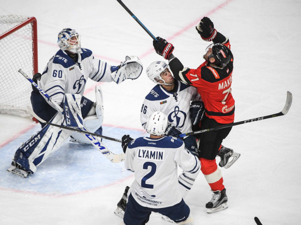 Дубль Бека и фантастический третий период! «Авангард» обыграл «Динамо» Мск перед перерывом
Дубль Бека и фантастический третий период! «Авангард» обыграл «Динамо» Мск перед перерывом