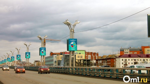 Что омичи думают о форуме Казахстана и России? Опрашиваем на камеру