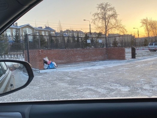 Екатеринбургская компания лишила омичей мусорных контейнеров 