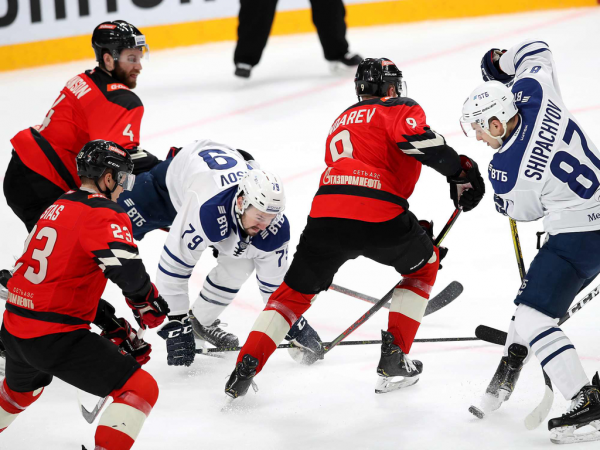 «Авангард» - «Динамо» Москва 4:3. Послематчевая пресс-конференция (ВИДЕО)
«Авангард» - «Динамо» Москва 4:3. Послематчевая пресс-конференция (ВИДЕО)