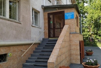 Газ для зажигалок, освежители, дезодоранты: чем дышат омские подростки Газ для зажигалок, освежители, дезодоранты: чем дышат омские подростки