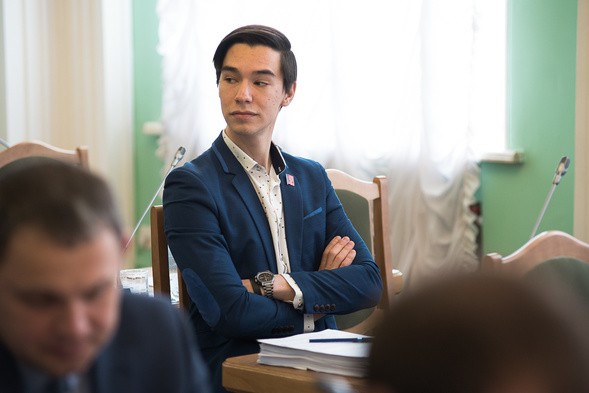 Следком подтвердил проверку в отношении депутатов Горсовета Ивченко и Курятникова 