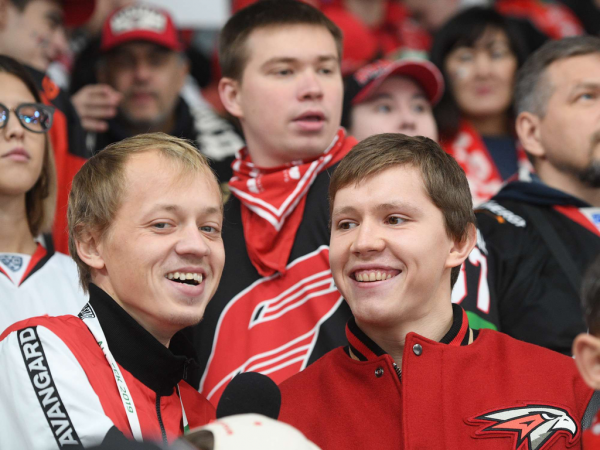 Дубль Бека и фантастический третий период! «Авангард» обыграл «Динамо» Мск перед перерывом
Дубль Бека и фантастический третий период! «Авангард» обыграл «Динамо» Мск перед перерывом