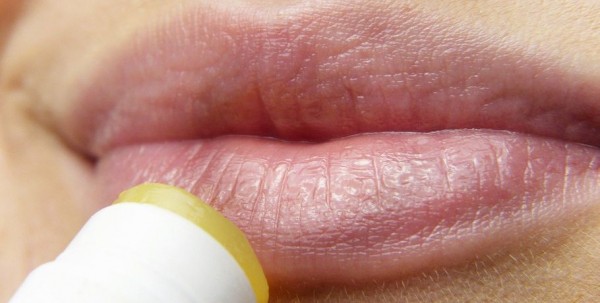 Названы самые популярные пластические операции среди омичек