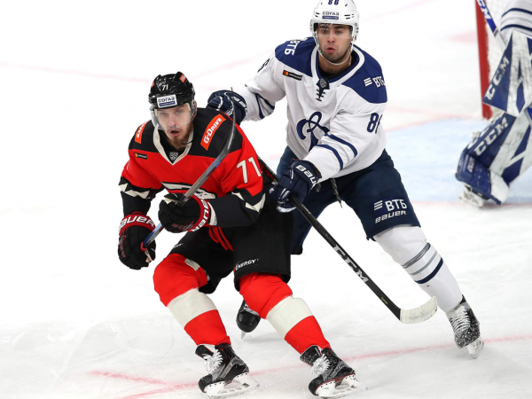 «Авангард» - «Динамо» Москва 4:3. Послематчевая пресс-конференция (ВИДЕО)
«Авангард» - «Динамо» Москва 4:3. Послематчевая пресс-конференция (ВИДЕО)