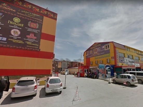 Японку удивили вывески на русском языке на Сахалине