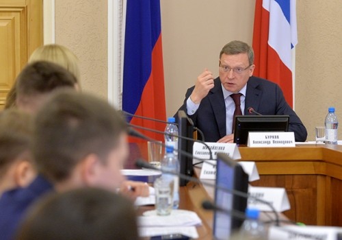 У губернатора Буркова устроили мозговой штурм