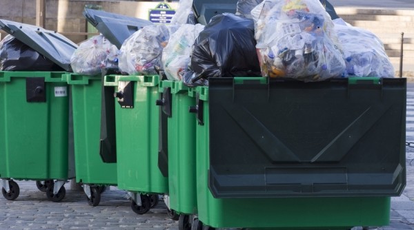 Замглавы ФАС в Омске поддержал «Оплот» в деле по снижению «мусорных тарифов» Замглавы ФАС в Омске поддержал «Оплот» в деле по снижению «мусорных тарифов»