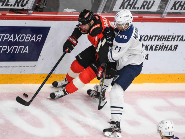 «Авангард» - «Динамо» Москва 4:3. Послематчевая пресс-конференция (ВИДЕО)
«Авангард» - «Динамо» Москва 4:3. Послематчевая пресс-конференция (ВИДЕО)