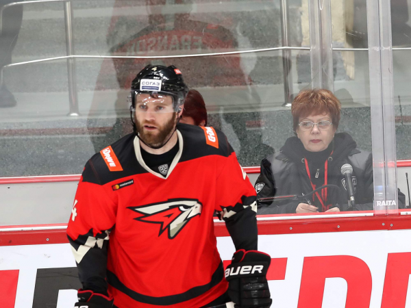 «Авангард» - «Динамо» Москва 4:3. Послематчевая пресс-конференция (ВИДЕО)
«Авангард» - «Динамо» Москва 4:3. Послематчевая пресс-конференция (ВИДЕО)