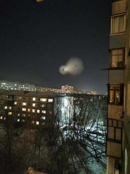 Этой ночью омичи стали свидетелями необычного объекта в небе