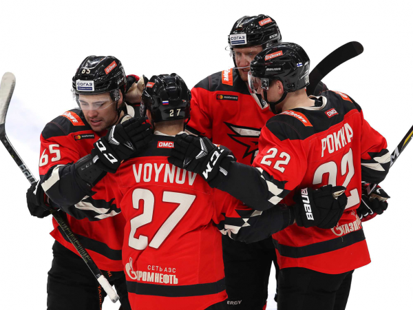 Дубль Бека и фантастический третий период! «Авангард» обыграл «Динамо» Мск перед перерывом
Дубль Бека и фантастический третий период! «Авангард» обыграл «Динамо» Мск перед перерывом