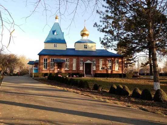 На Кубани начались похороны аспирантки СПбГУ Анастасии Ещенко