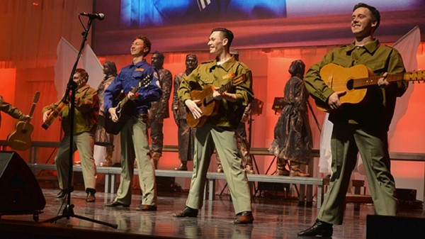 Омские ВИПы поздравили студотряды с 55-летием