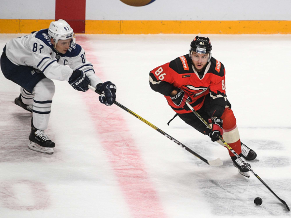 «Авангард» - «Динамо» Москва 4:3. Послематчевая пресс-конференция (ВИДЕО)
«Авангард» - «Динамо» Москва 4:3. Послематчевая пресс-конференция (ВИДЕО)