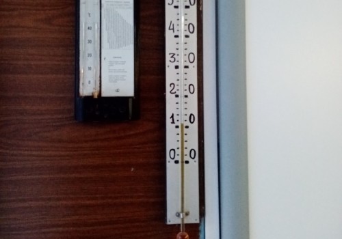 Срочно! В омской школе № 58 замерзают дети